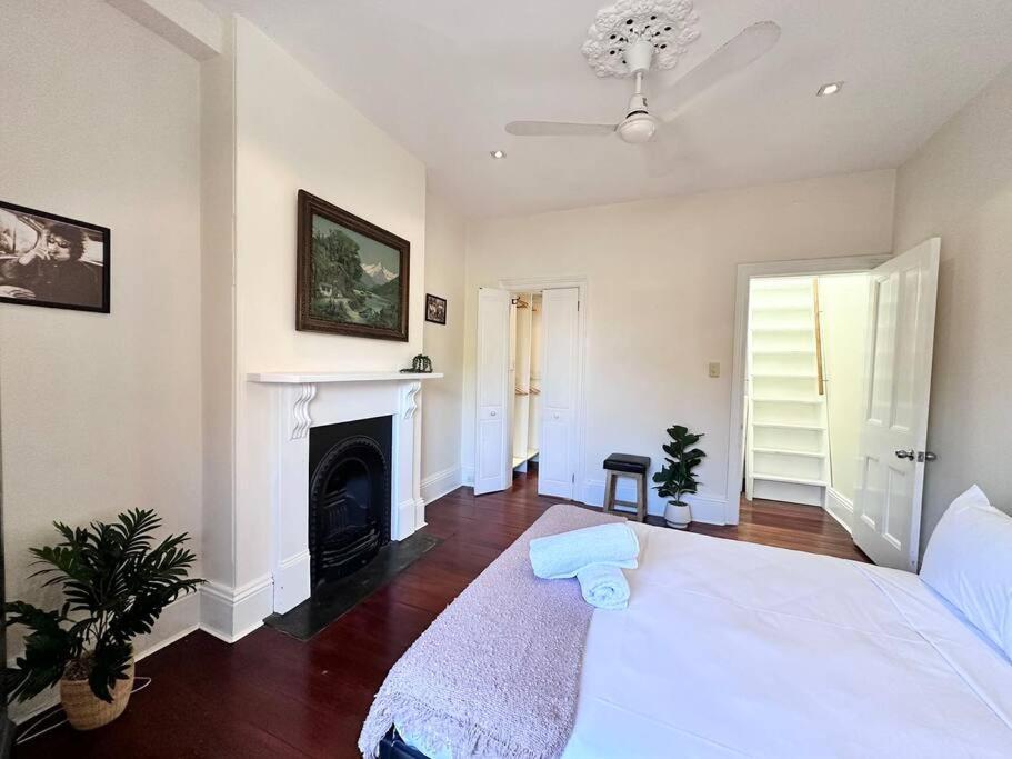 Ivy Haven With View Loft * Sydney